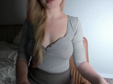 girl cam all day _o0o__ image #7876159