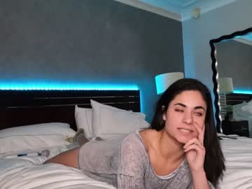 couple cam all day ari_lovexo image #5933405