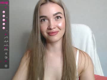 girl cam all day yourvirusqueen_ image #2064916