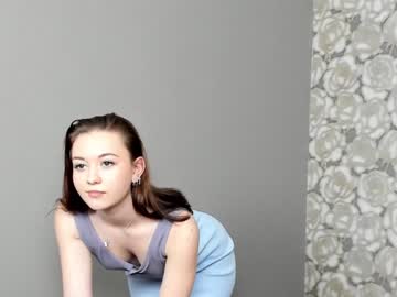 girl cam all day _katrin_pirs_ image #3189383