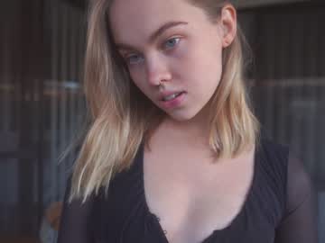 girl cam all day bibi_it_is image #3881182