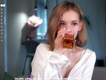 girl cam all day taitehambelton image #9538365