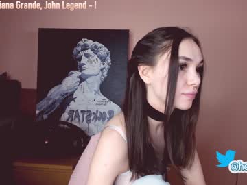 girl cam all day hollyextra image #2206317