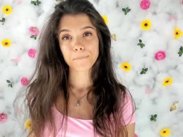 girl cam all day babyaylin image #9300956
