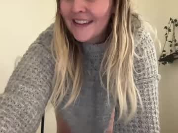girl cam all day kristicutiez image #8727681