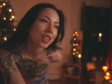 girl cam all day ambientink image #3335697