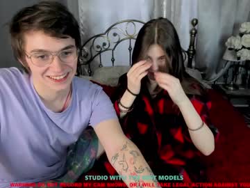 couple cam all day karolina_coy image #1580350
