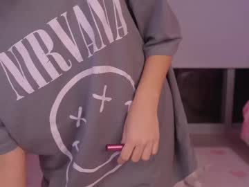 girl cam all day kittenmoon_ image #8824729