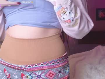 girl cam all day chroniclove image #8615418