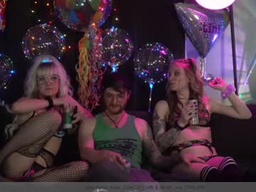 couple cam all day kats_cam image #1340971