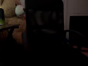man cam all day lewishot18 image #6935741