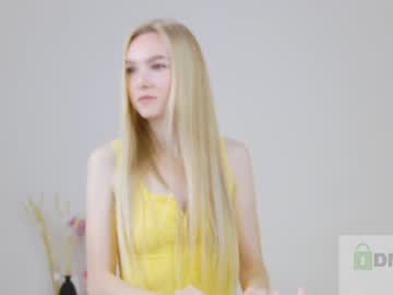 girl cam all day olivia__evans_ image #2708494