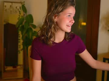 girl cam all day eli_sun image #8231246