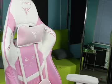 girl cam all day lilith_mayers image #8267088