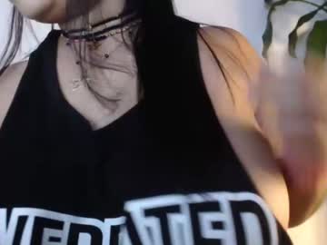 girl cam all day inocente_kitty image #1311881