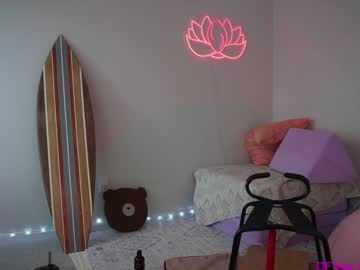 girl cam all day lucy_gooosey image #8317305