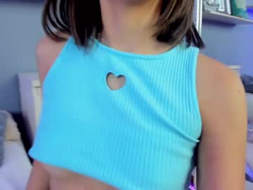 girl cam all day saschaholmen image #3146113