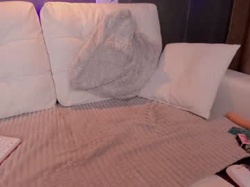 girl cam all day yes_ready image #1544148
