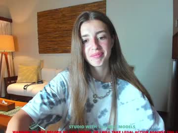 girl cam all day coy_amina image #1565560