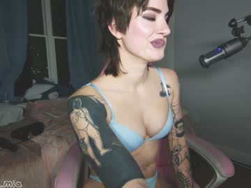 girl cam all day aynmarie image #4708629