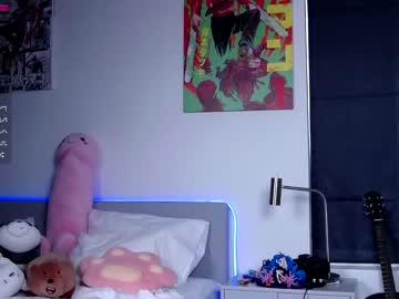 girl cam all day madnessalise image #3679030