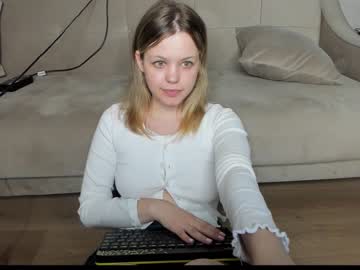 girl cam all day dianaholiday image #4059900