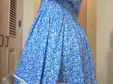 girl cam all day island_peach image #8336121