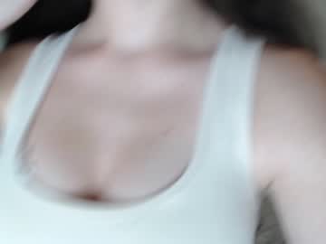 girl cam all day real_nature image #5601535