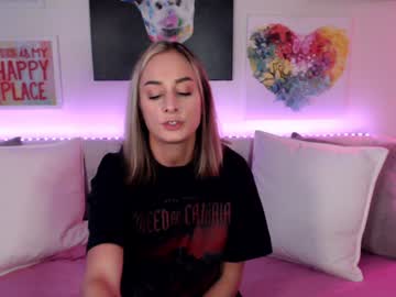 girl cam all day holihurricane image #8734857