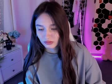 girl cam all day alliceholm image #5619875