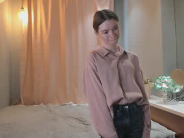 girl cam all day elenecouch image #7466849