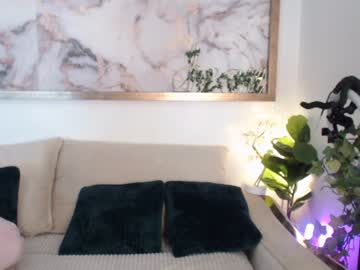 girl cam all day marrylouanne image #1827009