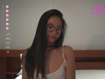 girl cam all day _lillilly_ image #2747956
