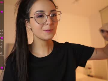 girl cam all day annie_dreams image #2266372