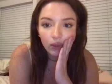 girl cam all day leenuhh image #2273977