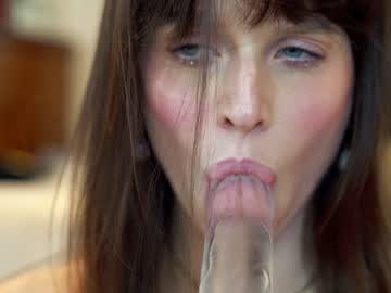 girl cam all day ellaa91 image #1342971