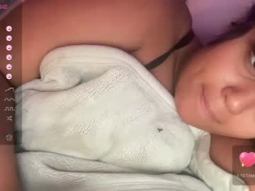 girl cam all day blackgurlkitty image #5577225