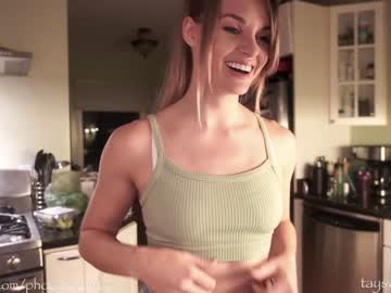 girl cam all day phoenix_taylor image #3549049