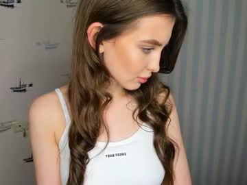 girl cam all day moree_me image #5251577