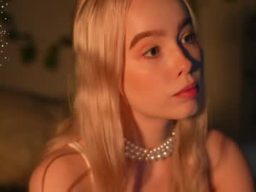 girl cam all day mother__of__dragons image #5651738