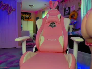 girl cam all day daphnemadison image #2623159