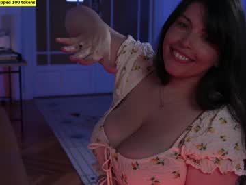 girl cam all day mila_ image #7286867