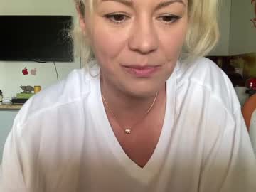 girl cam all day kiradivine image #4603560