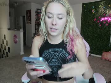 girl cam all day pr3ttyp1nkpussy image #2180131