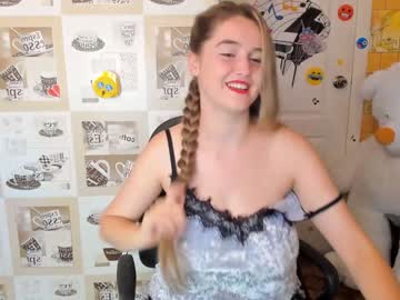 girl cam all day emmika_ image #2310883