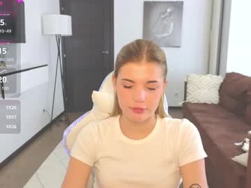 girl cam all day adri_novella image #9151762