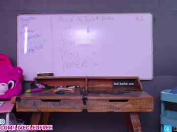girl cam all day livecleo image #7438404