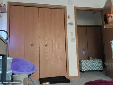 girl cam all day cidergal69 image #8621143