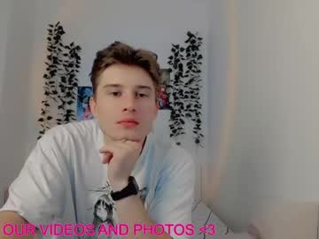 couple cam all day alicekaneky_xx image #2340078