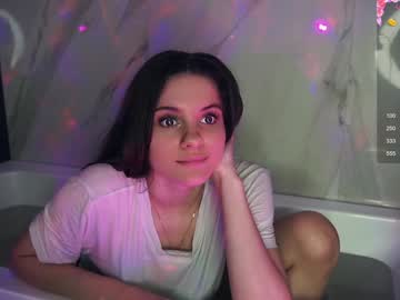 girl cam all day lorettadunnell image #8726081